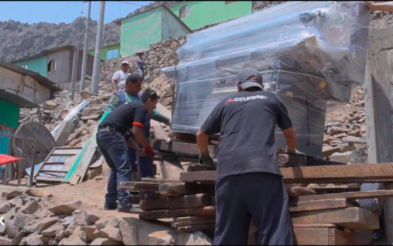 Emprender con maquina de tejer Accuratex